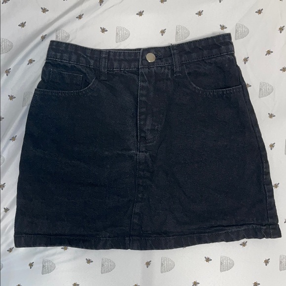 Classic A-line Denim Skirt - Picture 1 of 3